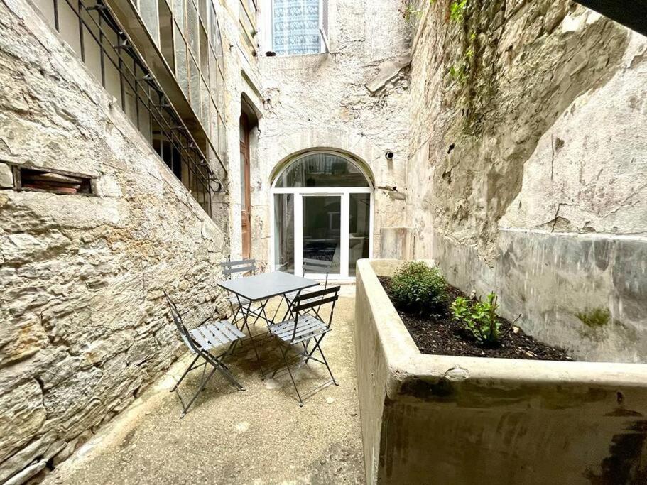 Le Patio - Renove Et Proche Lac Nantua Exteriör bild